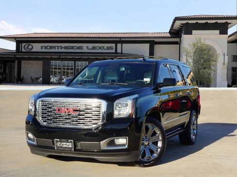 Used 2018 GMC Yukon Denali image 1