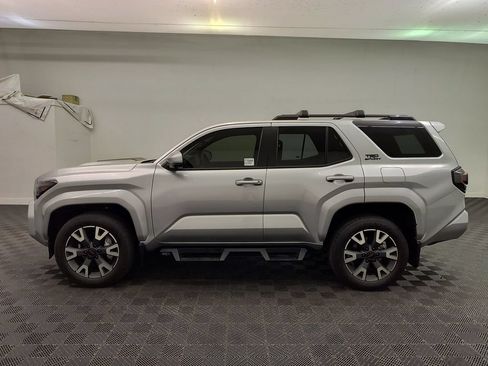 Used 2026 Toyota 4Runner TRD Sport Premium AWD/4WD image 2