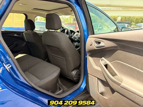 Used 2018 Ford Focus SEL FWD image 32