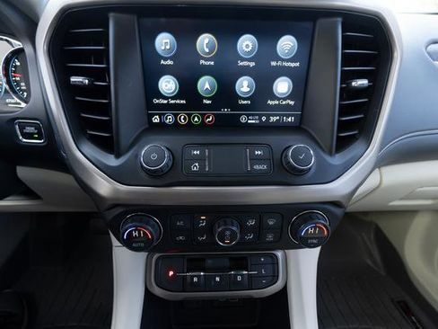 Used 2022 GMC Acadia Denali w/ Denali Ultimate Package image 19