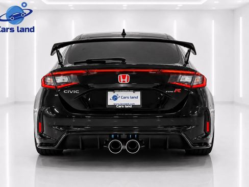 Used 2023 Honda Civic Type R image 4