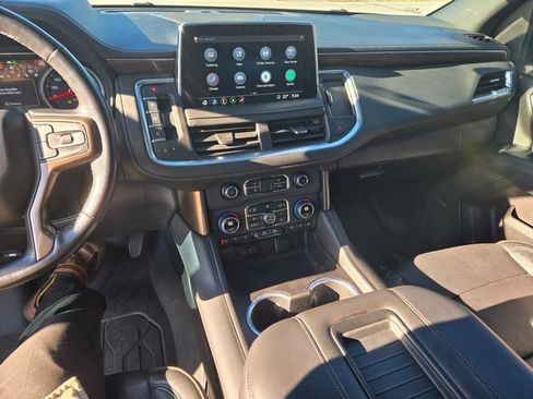 Used 2021 Chevrolet Tahoe High Country w/ Premium Package image 2