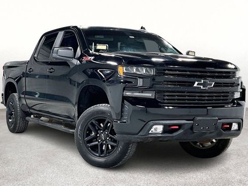 Used 2021 Chevrolet Silverado 1500 LT Trail Boss w/ Convenience Package II image 1