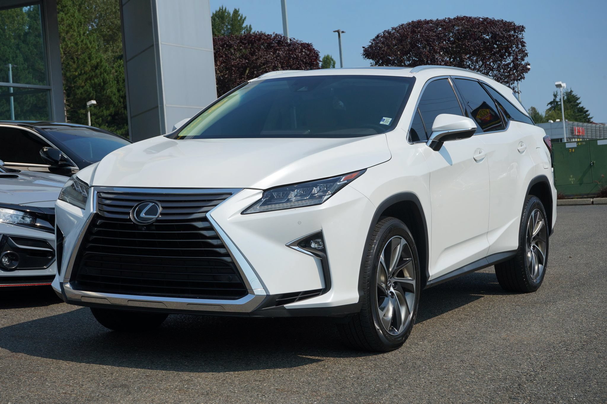Used 2019 Lexus RX 350L Luxury w/ Accessory Package AWD/4WD image 1