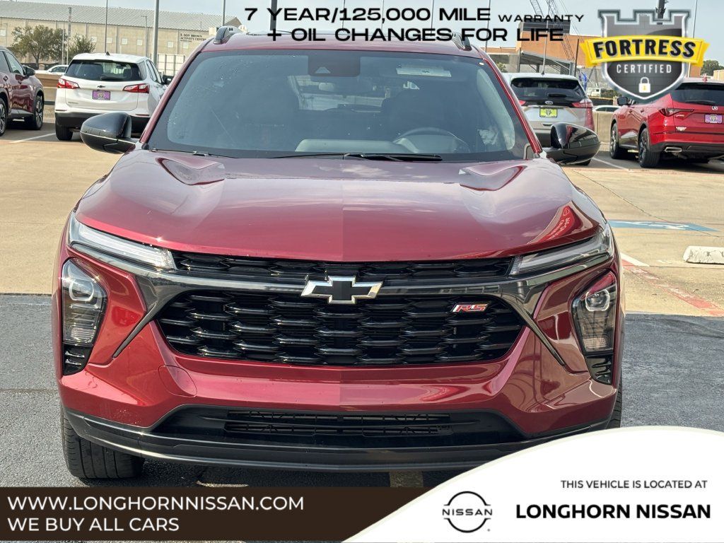 Used 2024 Chevrolet Trax RS w/ Sunroof Package FWD image 6