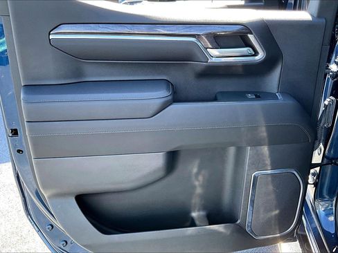Certified 2023 Chevrolet Silverado 1500 LTZ RWD image 13