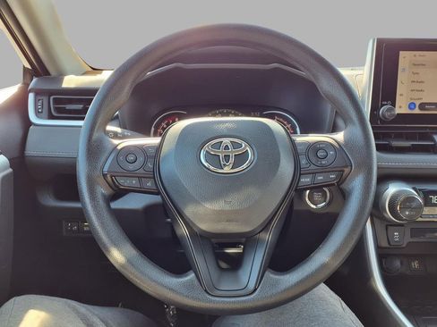Used 2025 Toyota RAV4 XLE image 14
