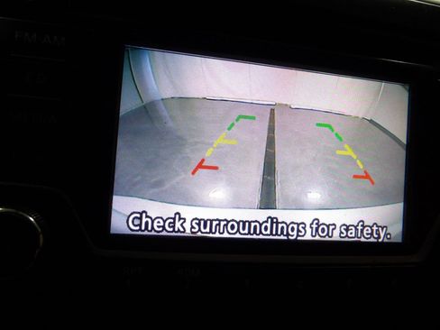 Used 2018 Nissan Sentra S FWD image 12