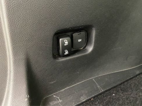 Used 2016 Ford Edge SEL image 8