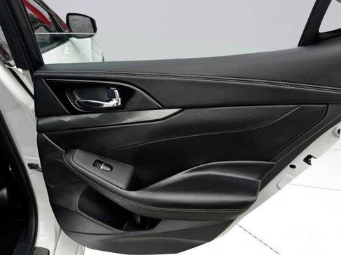 Used 2022 Nissan Maxima SV w/ Floor Mat Group FWD image 42