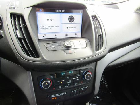 Certified 2018 Ford Escape SE w/ SE Sync 3 Package AWD/4WD image 22