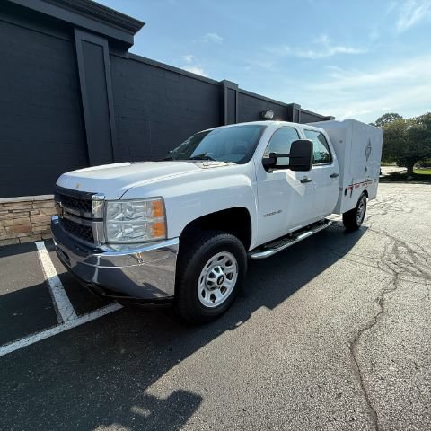 Used 2013 Chevrolet Silverado 3500 W/T w/ Skid Plate Package AWD/4WD image 1