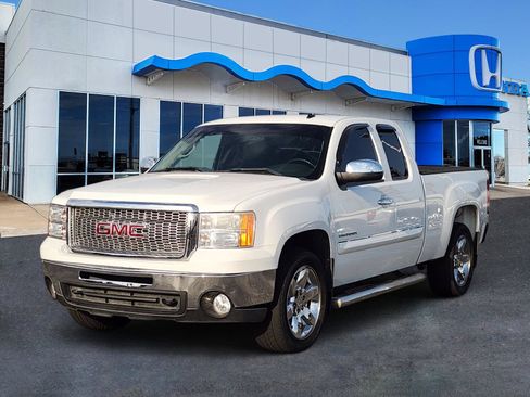 Used 2013 GMC Sierra 1500 SLE RWD image 2