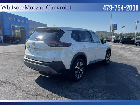 Used 2023 Nissan Rogue SV FWD image 5
