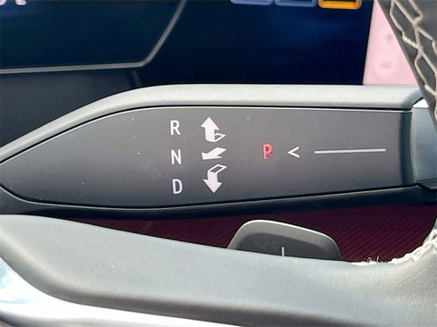 Used 2024 Chevrolet Traverse Z71 image 17