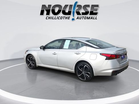 Used 2025 Nissan Altima 2.5 SR AWD/4WD image 6