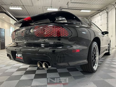 Used 1999 Pontiac Firebird Formula w/ SLP Firehawk Pkg image 19