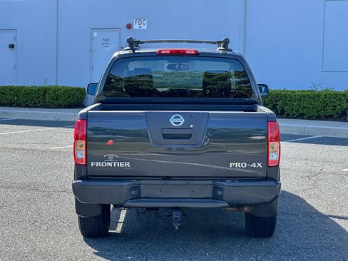 Used 2011 Nissan Frontier PRO-4X w/ Pro-4x Luxury Pkg AWD/4WD image 10
