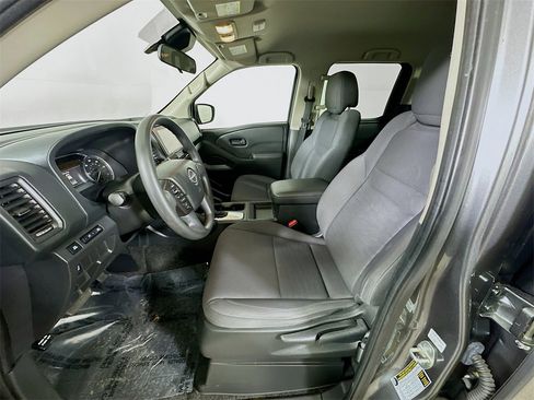 Used 2022 Nissan Frontier S w/ Technology Package image 15