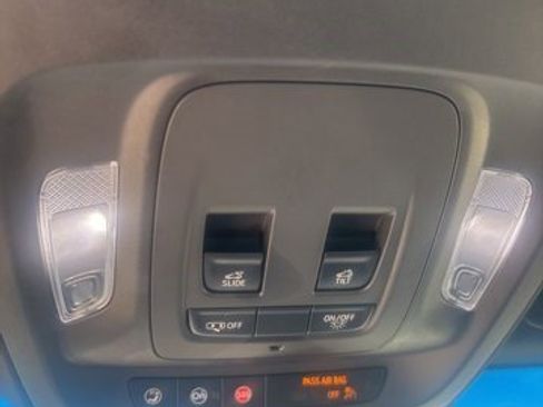 Certified 2024 Cadillac CT4 Luxury w/ Sun And Sound Package image 29