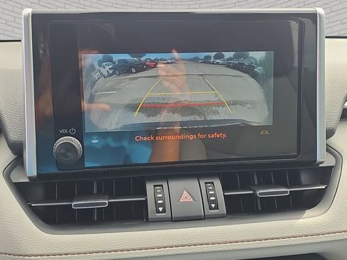 Used 2024 Toyota RAV4 XLE Premium FWD image 24