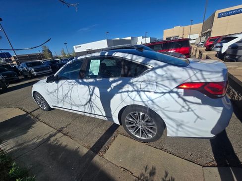 Used 2015 Hyundai Genesis 3.8 w/ Option Group 04 RWD image 2