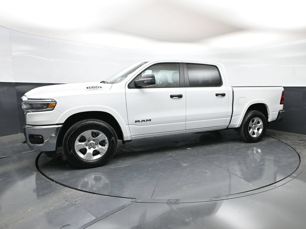 Used 2025 RAM 1500 Big Horn AWD/4WD image 39