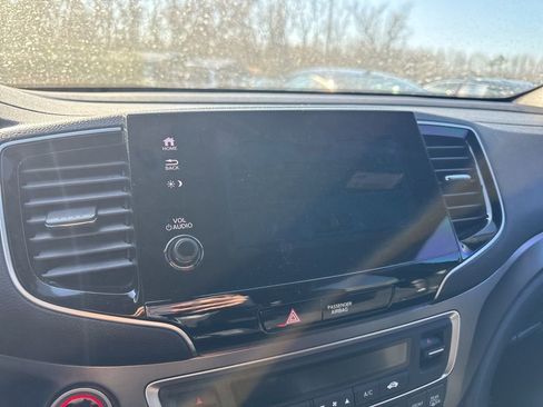 Used 2022 Honda Pilot Sport image 26