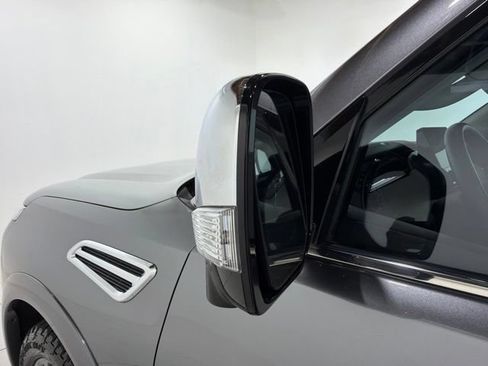 Used 2024 Nissan Armada Platinum w/ Captain's Chairs Package AWD/4WD image 9