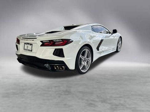 Used 2024 Chevrolet Corvette Stingray Preferred Conv w/ 2LT RWD image 3