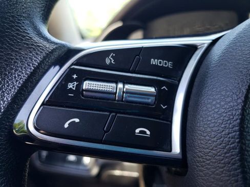 Used 2019 Kia Forte LXS FWD image 18