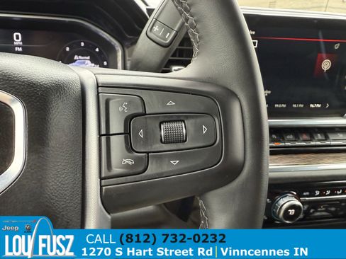Used 2024 GMC Sierra 1500 Elevation image 25