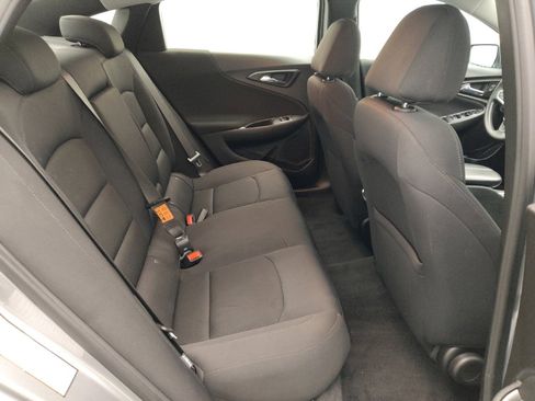 Used 2023 Chevrolet Malibu LT FWD image 19