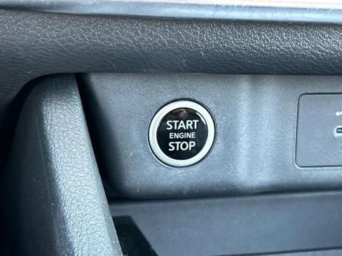 Certified 2023 Nissan Rogue SV w/ SV Premium B Package FWD image 36