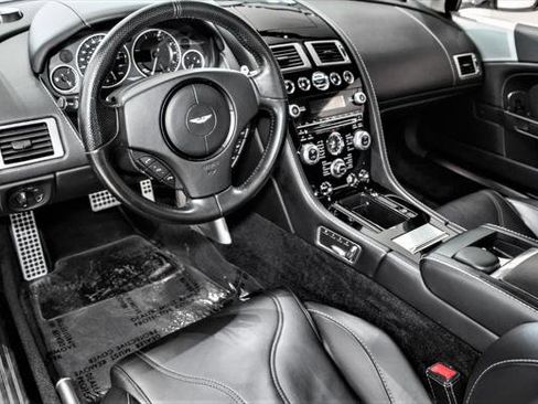 Used 2012 Aston Martin DBS Coupe image 17