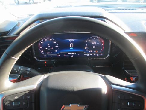 Used 2024 Chevrolet Silverado 3500 LT image 25