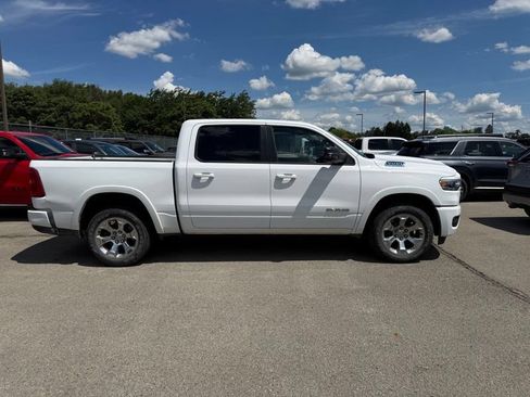 Used 2025 RAM 1500 Big Horn AWD/4WD image 5