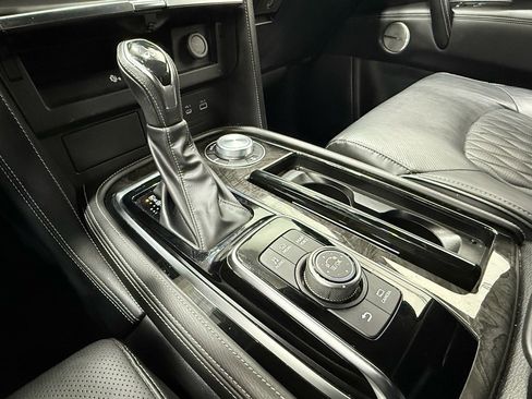 Used 2022 INFINITI QX80 Sensory w/ Cargo Package image 26