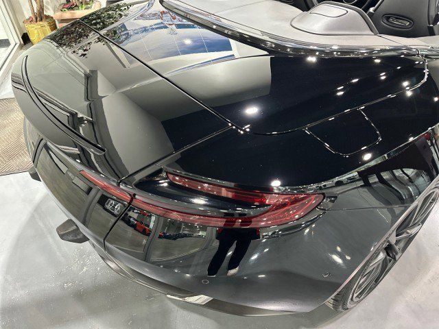 Used 2019 Aston Martin DB11 Volante RWD image 33