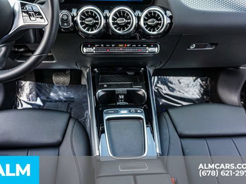Used 2025 Mercedes-Benz GLA 250 image 38