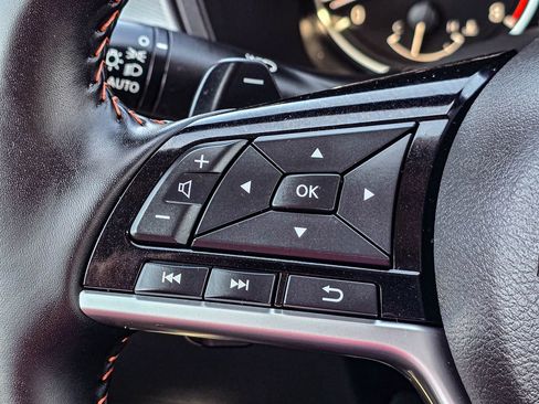 Used 2025 Nissan Altima 2.5 SR image 30