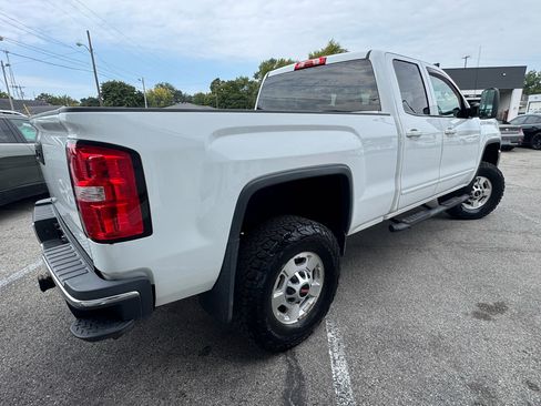 Used 2015 GMC Sierra 2500 SLE w/ SLE Preferred Package image 5