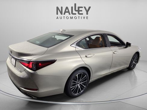 New 2025 Lexus ES 350 w/ Premium Package image 5