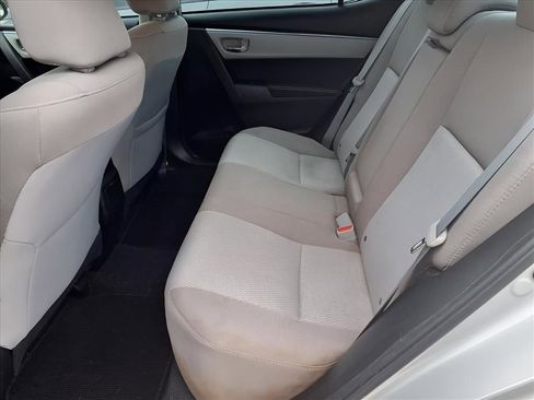 Used 2016 Toyota Corolla LE image 10