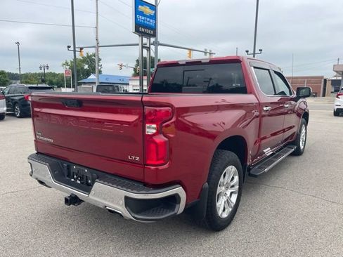 Used 2023 Chevrolet Silverado 1500 LTZ w/ LTZ Convenience Package II AWD/4WD image 3