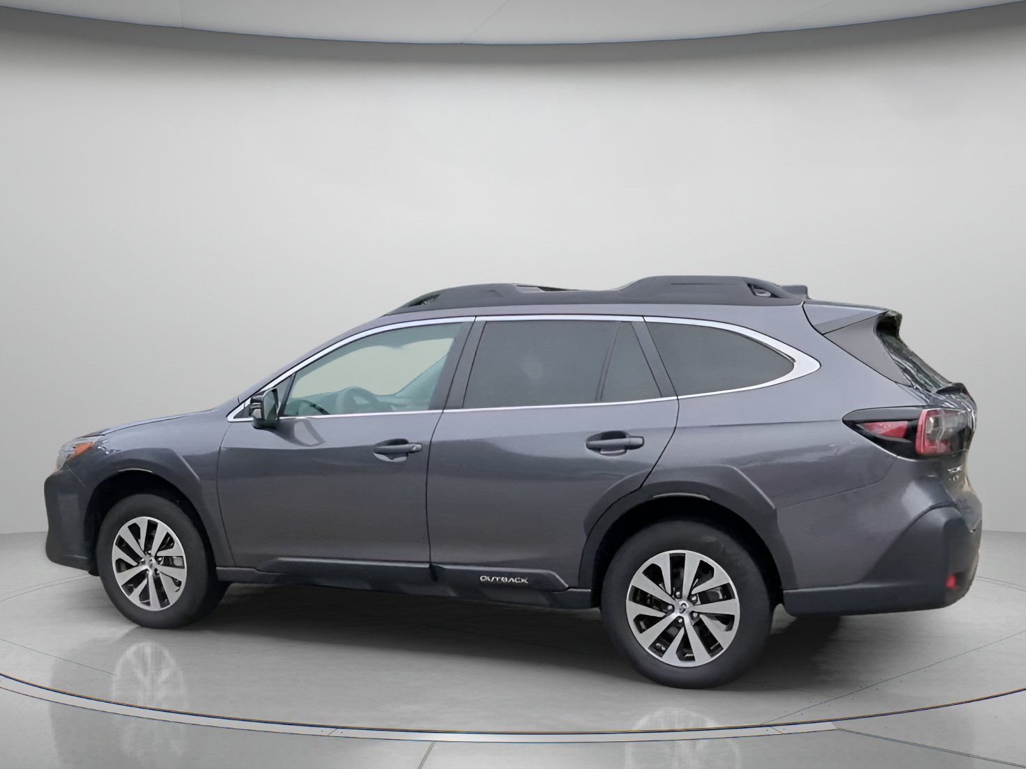 Used 2025 Subaru Outback Premium AWD/4WD image 18