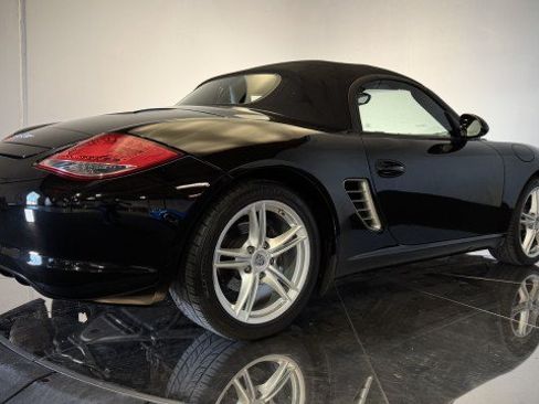 Used 2011 Porsche Boxster RWD image 32