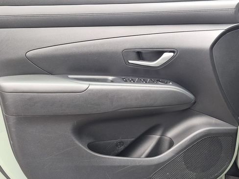 Used 2025 Hyundai Santa Cruz SEL FWD image 11