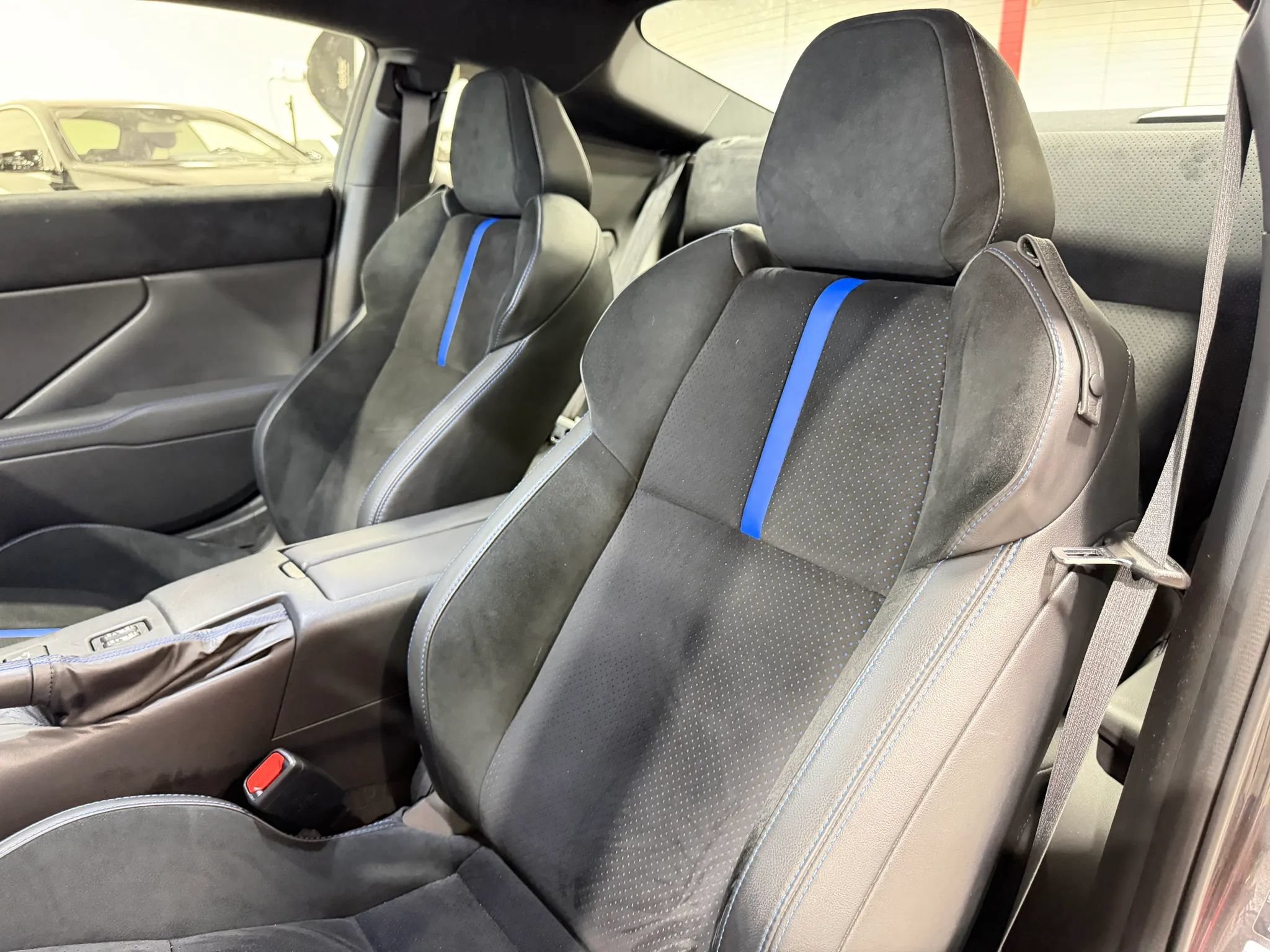 Used 2025 Subaru BRZ tS RWD image 3