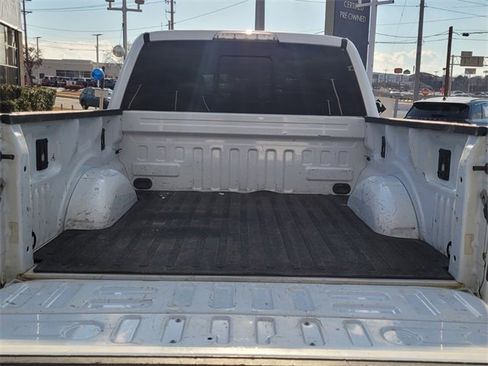 Used 2018 Ford F150 Raptor w/ Equipment Group 802A Luxury image 12